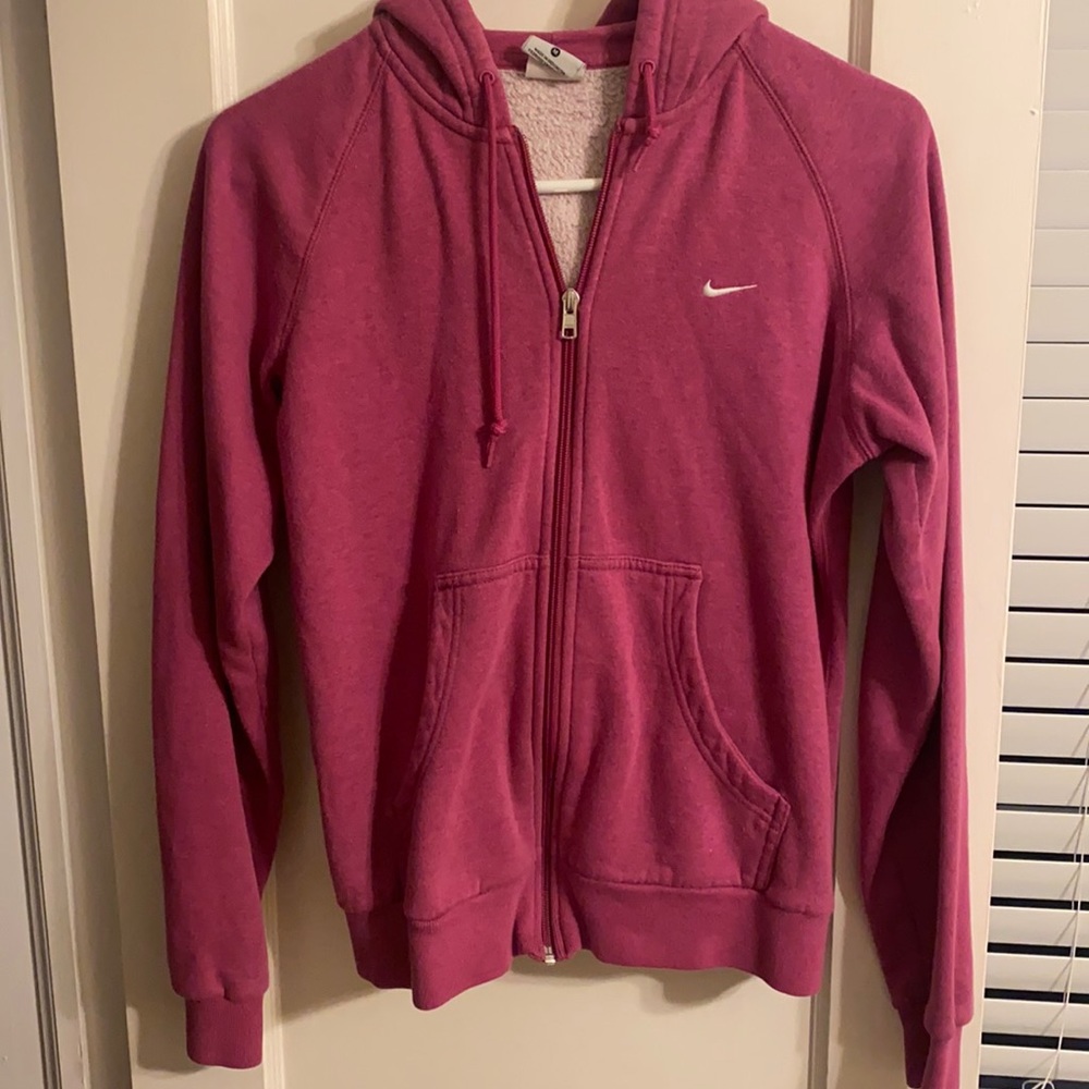 Women’s Nike zip-up hoodie